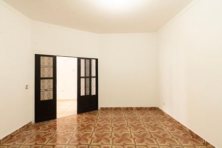 Casa para alugar com 80m², 2 quartos e 1 vaga