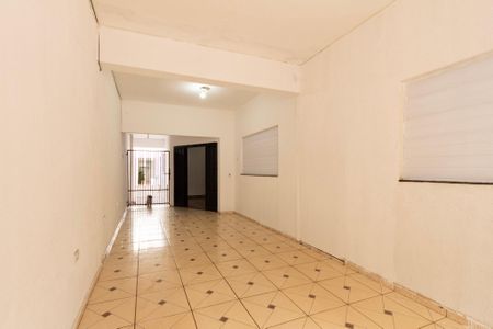 Casa para alugar com 80m², 2 quartos e 1 vaga