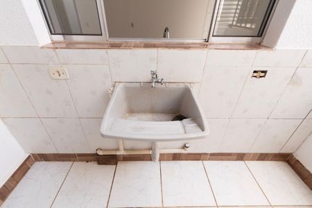 Casa para alugar com 80m², 2 quartos e 1 vaga