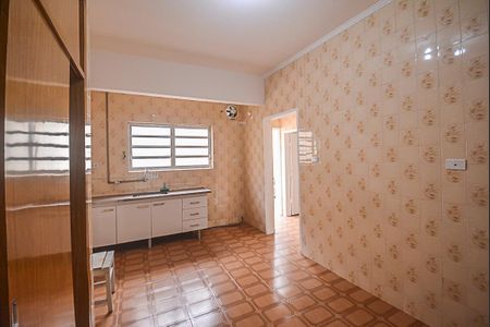 Casa à venda com 192m², 2 quartos e 3 vagas Casa à venda com 192m², 2 quartos e 3 vagasCozinha