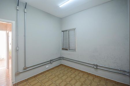 Casa à venda com 192m², 2 quartos e 3 vagas Casa à venda com 192m², 2 quartos e 3 vagasQuarto 2