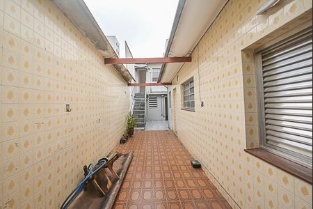 Casa à venda com 192m², 2 quartos e 3 vagas Casa à venda com 192m², 2 quartos e 3 vagasGaragem