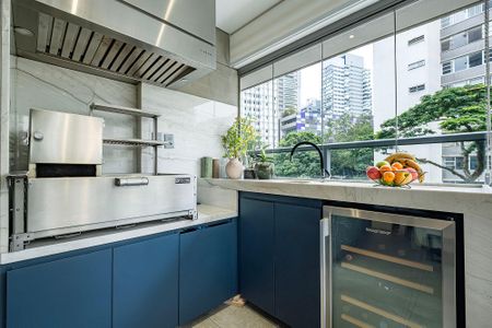Sala/Cozinha de apartamento para alugar com 2 quartos, 70m² em Jardins, São Paulo