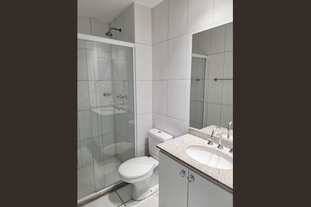 Banheiro de apartamento para alugar com 3 quartos, 68m² em Alphaville, Barueri