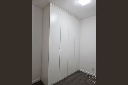 Apartamento para alugar com 68m², 2 quartos e 1 vagaQuarto