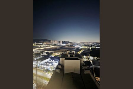 Apartamento para alugar com 68m², 2 quartos e 1 vagaVista