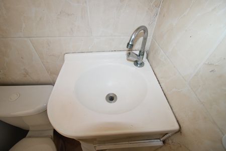 Casa para alugar com 40m², 1 quarto e sem vagaBanheiro