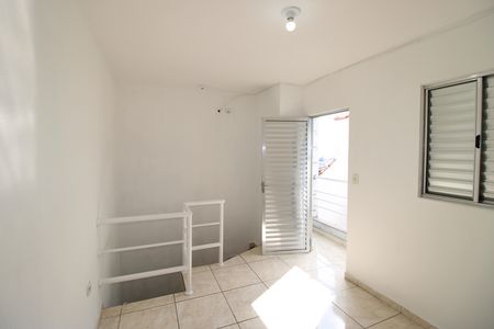 Quarto 1 de casa para alugar com 1 quarto, 40m² em Vila Chuca, São Paulo