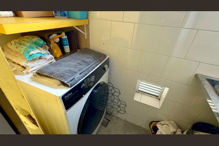 Apartamento para alugar com 79m², 1 quarto e 2 vagas Apartamento para alugar com 79m², 1 quarto e 2 vagasÁrea de Serviço