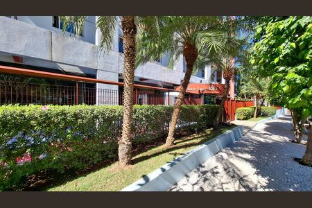 Fachada do Prédio de apartamento para alugar com 1 quarto, 79m² em Jardim das Bandeiras, São Paulo
