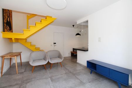 Apartamento para alugar com 1 quarto, 79m² em Jardim das Bandeiras, São Paulo