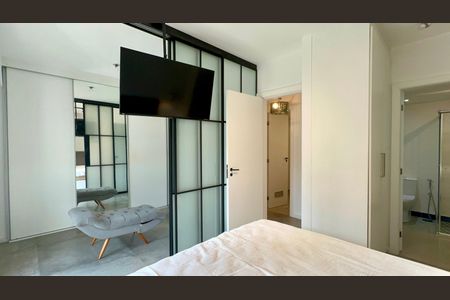 Apartamento para alugar com 79m², 1 quarto e 2 vagas Apartamento para alugar com 79m², 1 quarto e 2 vagasSuite