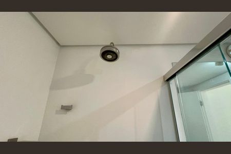 Apartamento para alugar com 79m², 1 quarto e 2 vagas Apartamento para alugar com 79m², 1 quarto e 2 vagasBanheiro da Suíte
