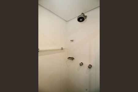 Apartamento para alugar com 80m², 1 quarto e 2 vagasBanheiro da Suíte