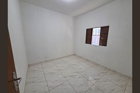 Casa para alugar com 2m², 3 quartos e 1 vaga Casa para alugar com 2m², 3 quartos e 1 vagaQuarto 2