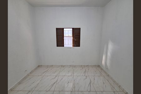 Casa para alugar com 2m², 3 quartos e 1 vaga Casa para alugar com 2m², 3 quartos e 1 vagaQuarto 2