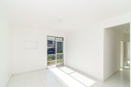 Apartamento para alugar com 90m², 2 quartos e 1 vaga Apartamento para alugar com 90m², 2 quartos e 1 vagaSala
