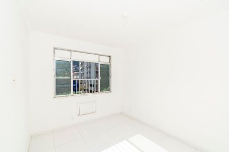 Apartamento para alugar com 90m², 2 quartos e 1 vaga Apartamento para alugar com 90m², 2 quartos e 1 vagaQuarto 2