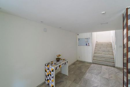 Apartamento para alugar com 90m², 2 quartos e 1 vaga Apartamento para alugar com 90m², 2 quartos e 1 vagaÁrea comum - Hall da entrada
