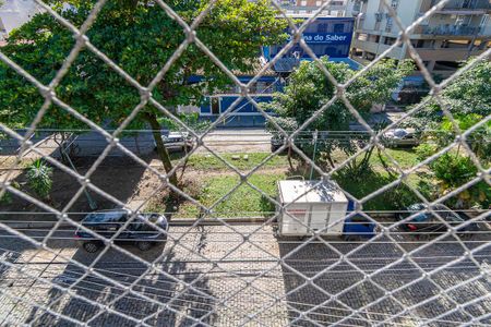 Apartamento para alugar com 90m², 2 quartos e 1 vaga Apartamento para alugar com 90m², 2 quartos e 1 vagaVista da Varanda da Sala