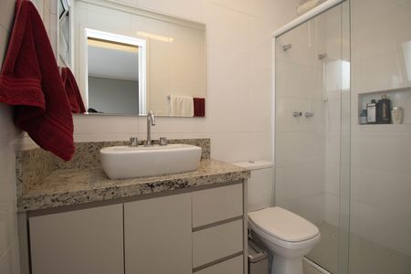 Casa à venda com 180m², 3 quartos e 2 vagasBanheiro da Suíte 3