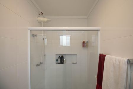 Casa à venda com 180m², 3 quartos e 2 vagasBanheiro da Suíte 3