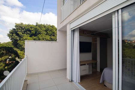 Casa à venda com 180m², 3 quartos e 2 vagasVaranda