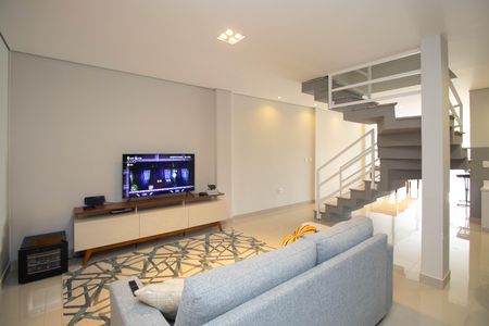 Casa à venda com 180m², 3 quartos e 2 vagasSala de TV