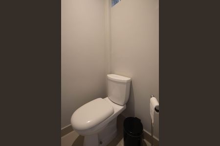 Casa à venda com 180m², 3 quartos e 2 vagasLavabo 2