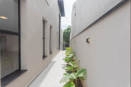 Casa de condomínio para alugar com 248m², 3 quartos e 4 vagas Casa de condomínio para alugar com 248m², 3 quartos e 4 vagasQuintal