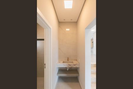 Casa de condomínio para alugar com 248m², 3 quartos e 4 vagas Casa de condomínio para alugar com 248m², 3 quartos e 4 vagasBanheiro