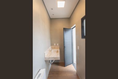 Casa de condomínio para alugar com 248m², 3 quartos e 4 vagas Casa de condomínio para alugar com 248m², 3 quartos e 4 vagasBanheiro da Piscina