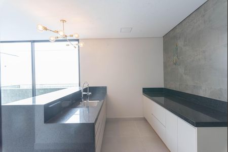 Casa de condomínio para alugar com 248m², 3 quartos e 4 vagas Casa de condomínio para alugar com 248m², 3 quartos e 4 vagasEspaço Gourmet