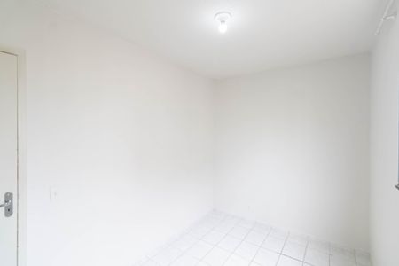 Quarto 1 de apartamento para alugar com 2 quartos, 57m² em Paciência, Rio de Janeiro