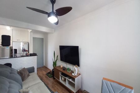 Sala de apartamento à venda com 2 quartos, 44m² em Loteamento Parque São Martinho, Campinas