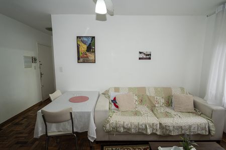 Sala de apartamento à venda com 1 quarto, 43m² em Passo D’areia, Porto Alegre