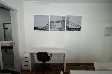 Sala de apartamento à venda com 1 quarto, 43m² em Passo D’areia, Porto Alegre