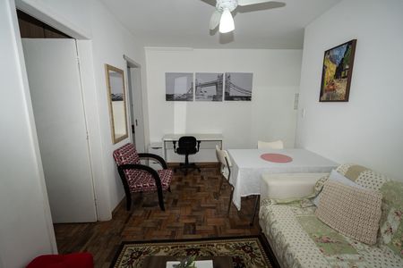 Sala de apartamento à venda com 1 quarto, 43m² em Passo D’areia, Porto Alegre