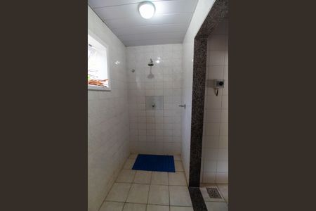 Casa de condomínio à venda com 145m², 4 quartos e 2 vagas