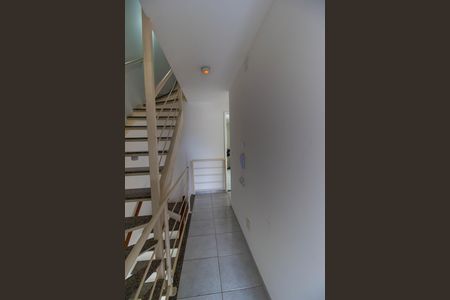 Casa de condomínio à venda com 145m², 4 quartos e 2 vagas