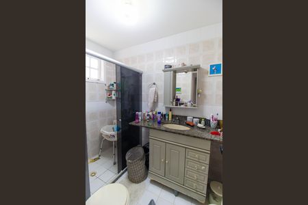 Casa de condomínio à venda com 145m², 4 quartos e 2 vagas