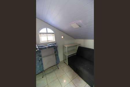 Casa de condomínio à venda com 145m², 4 quartos e 2 vagas