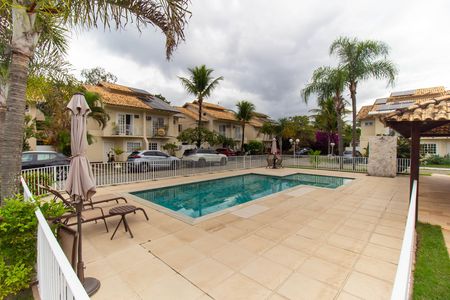 Casa de condomínio à venda com 145m², 4 quartos e 2 vagas