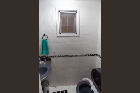 Casa de condomínio à venda com 145m², 4 quartos e 2 vagas