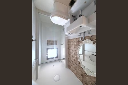Apartamento para alugar com 109m², 3 quartos e 2 vagas Apartamento para alugar com 109m², 3 quartos e 2 vagasBanheiro da Suíte