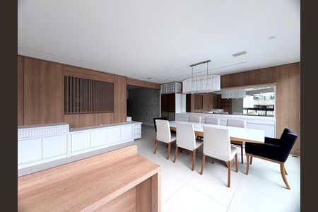 Apartamento para alugar com 109m², 3 quartos e 2 vagas Apartamento para alugar com 109m², 3 quartos e 2 vagasVaranda