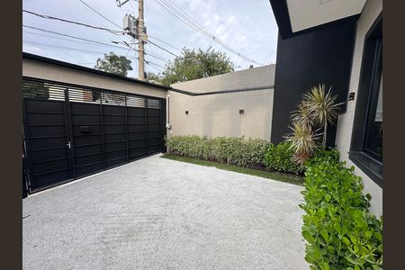 Casa de condomínio à venda com 135m², 3 quartos e 2 vagasGaragem