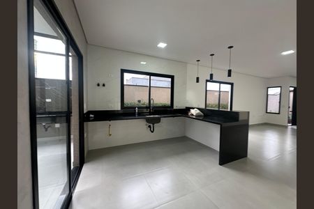 Casa de condomínio à venda com 135m², 3 quartos e 2 vagasCozinha