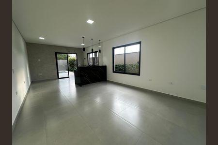 Casa de condomínio à venda com 135m², 3 quartos e 2 vagasSala