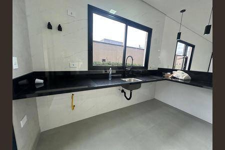 Casa de condomínio à venda com 135m², 3 quartos e 2 vagasCozinha